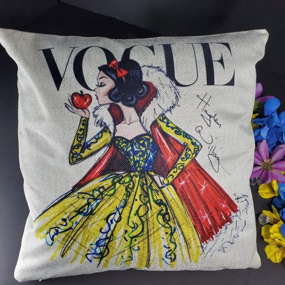 Snow White Throw Pillowcase Princess Home Decor Sham Accent Pillow Cushion Cover - Picture 4 of 11